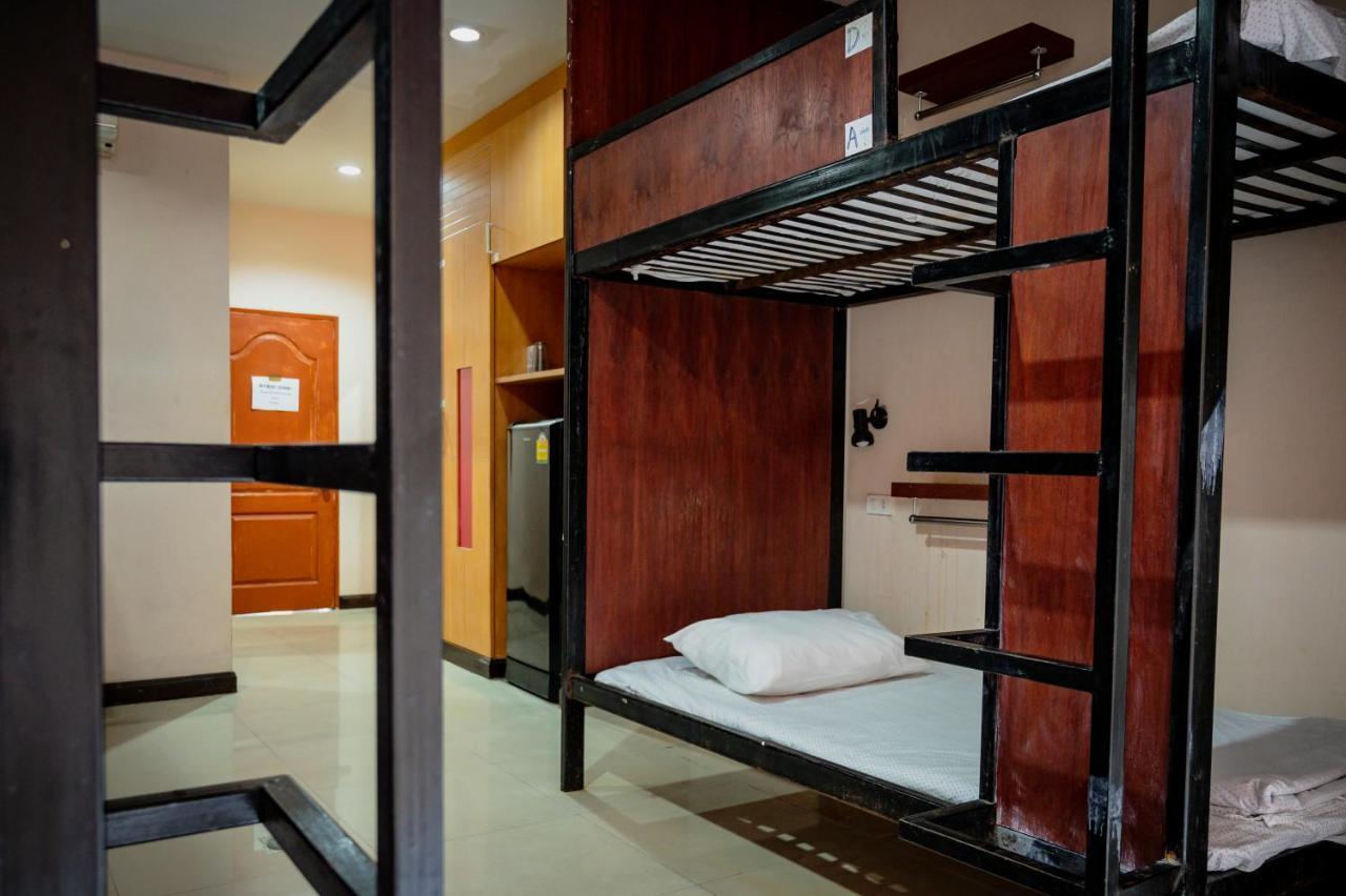 Hotel Cool Sea House à Patong Extérieur photo