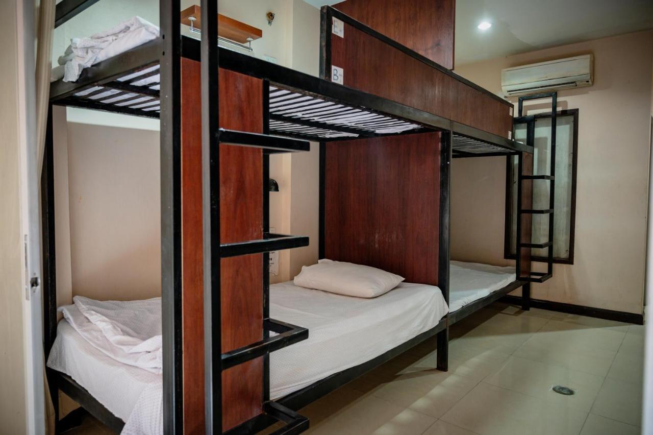 Hotel Cool Sea House à Patong Extérieur photo