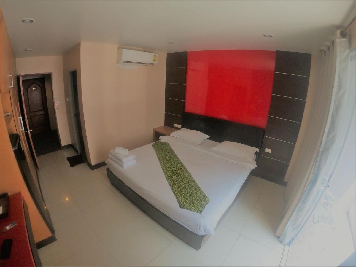 Hotel Cool Sea House à Patong Extérieur photo