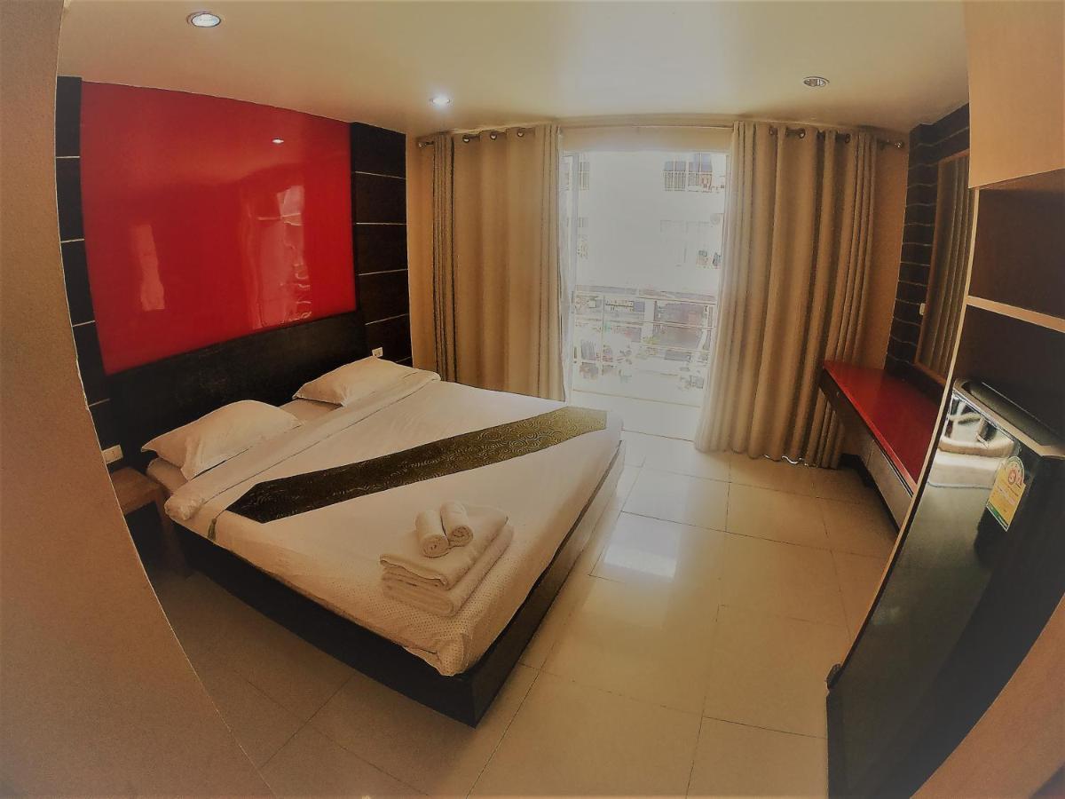 Hotel Cool Sea House à Patong Extérieur photo